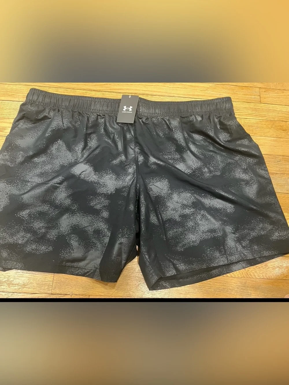 Under Armour Men's Black Textured Swim Trunks 4xl no liner